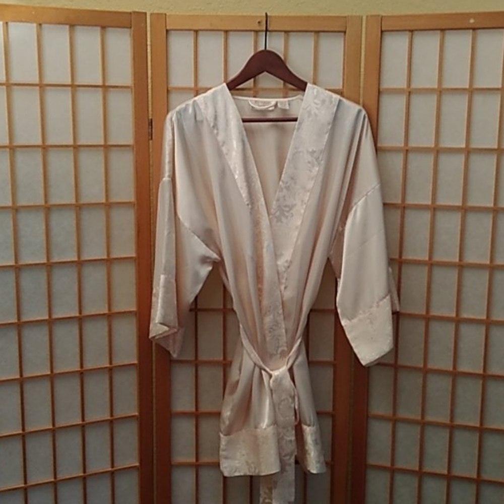 Victoria Secret 2pc-Robe & Baby Doll